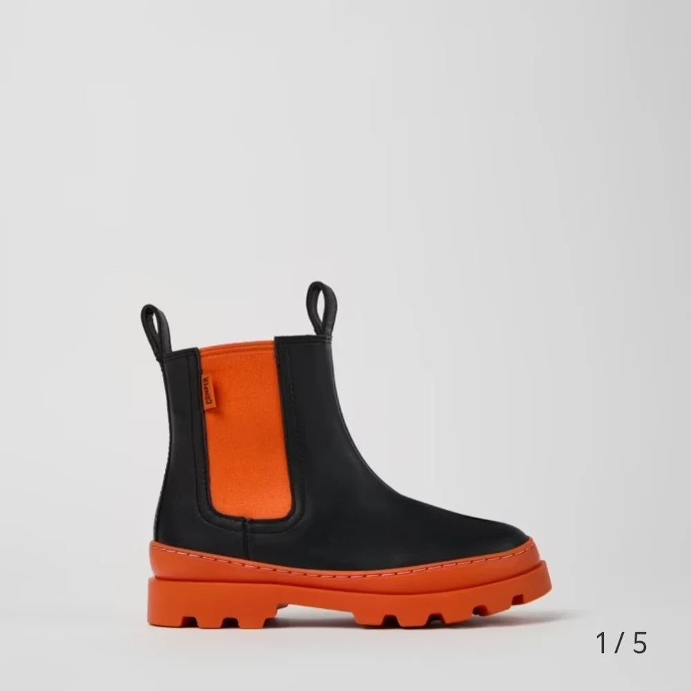 Kids unisex Camper black leather Chelsea boots size 11 NEW